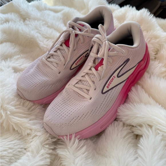 Brooks Empower Her Ghost Max 2 Running Shoe Sport Fuchsia/Orchid/White Sz 10 - Picture 3 of 14